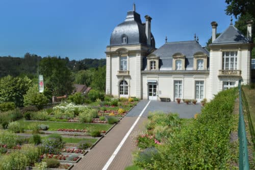 chateau de l eglantine