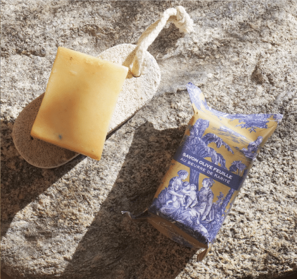 SAVON ETOFFES ET LITTERATURE