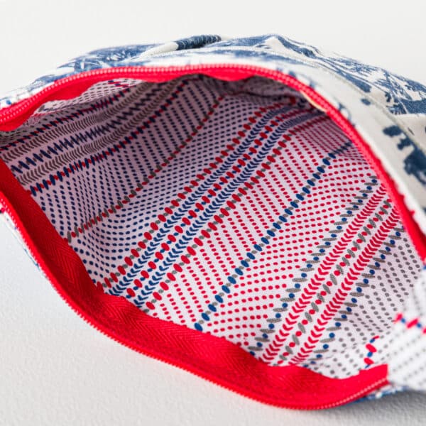 TROUSSE COQUETTE ETOFFES ET LITTERATURE – Image 6