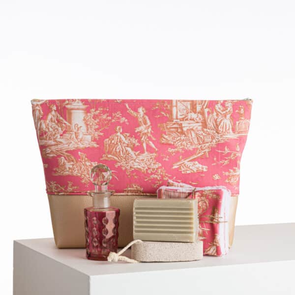 GRANDE TROUSSE DE TOILETTE