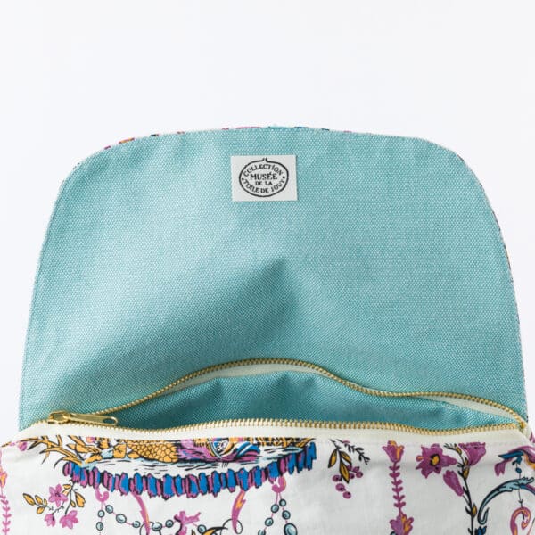 TROUSSE DE TOILETTE "L'ENFANT AU DAUPHIN" VIOLET – Image 2