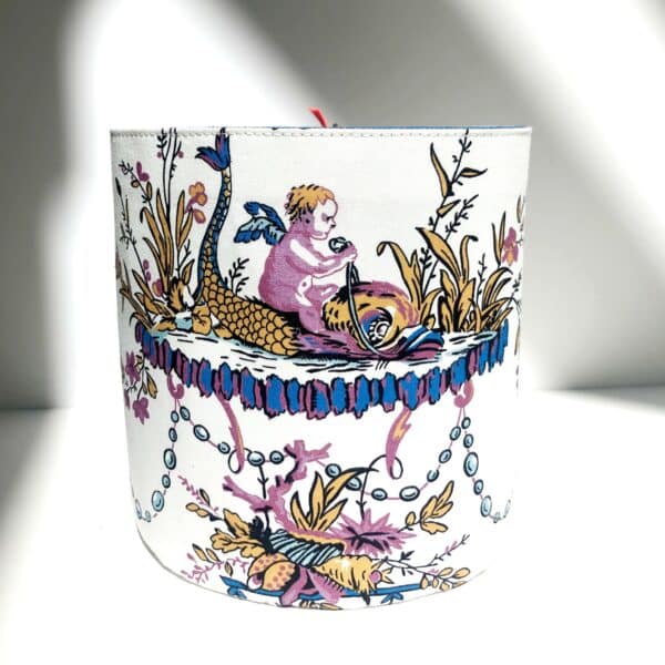 CACHE POT "L'ENFANT AU DAUPHIN" VIOLET