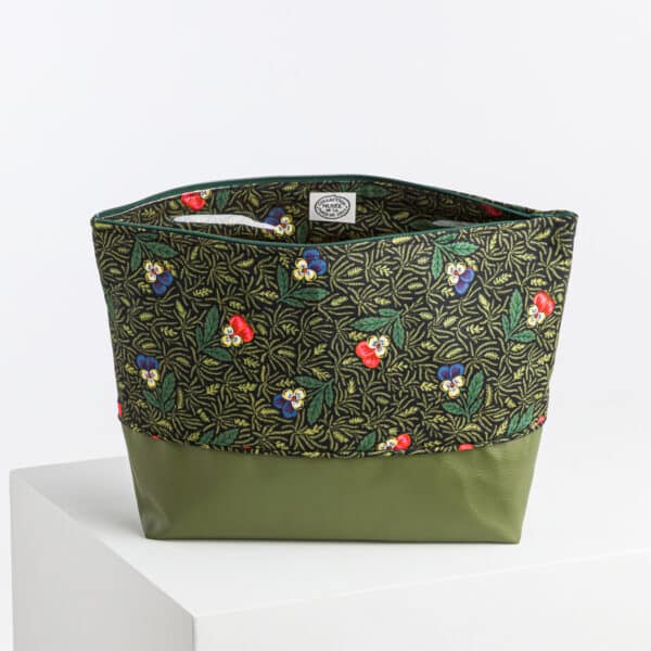 GRANDE TROUSSE DE TOILETTE  "BONNES HERBES" Kaki
