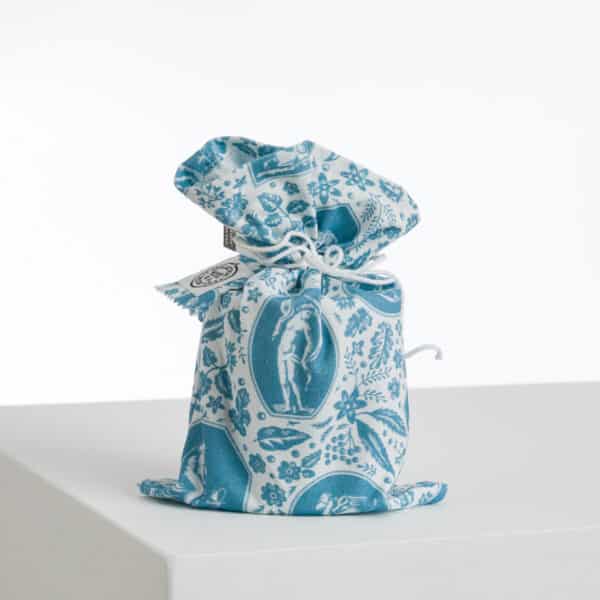 BOUGIE ET SON POCHON "LES CAMEES" BLEUS – Image 2