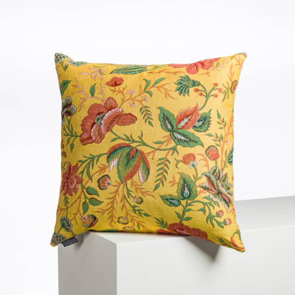 COUSSIN 48X48 "FLEURS STYLISEES" JAUNE