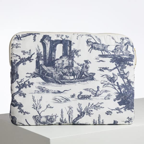 HOUSSE ORDINATEUR "LES PLAISIRS DE LA CAMPAGNE" BLEU