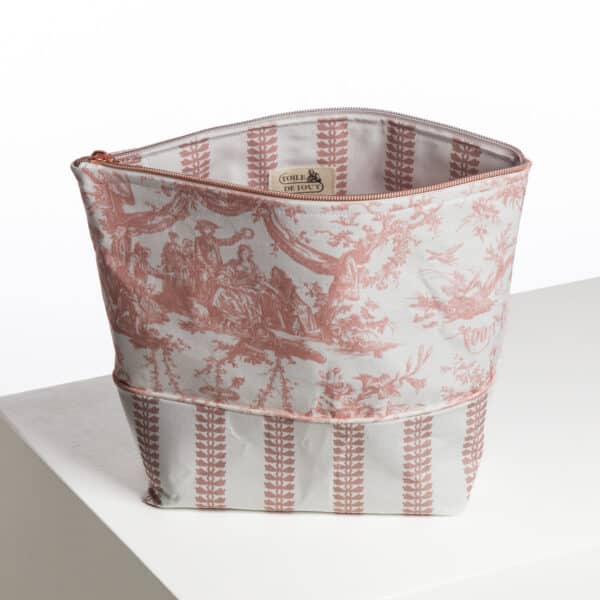 GRANDE TROUSSE "COURONNEMENT DE LA ROSIERE" ROSE POUDRE – Image 2