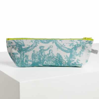 TROUSSE STYLOS "COURONNEMENT DE LA ROSIERE" BLEU LAGON