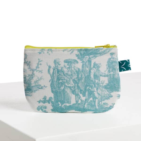 TROUSSE POULETTE "LE COURONNEMENT DE LA ROSIERE" BLEU LAGON