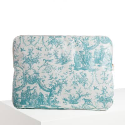 HOUSSE ORDINATEUR "COURONNEMENT DE LA ROSIERE" BLEU LAGON ENDUIT