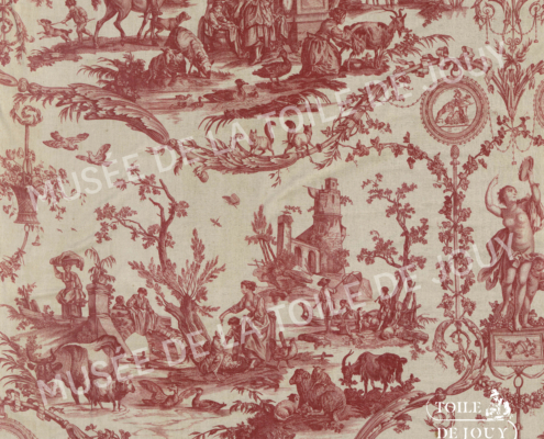 Motif traditionnel de toile de Jouy en rouge sur crème, inspiré des motifs du Musée de la Toile de Jouy, représentant des scènes pastorales avec des personnages, des animaux, des arbres et des architectures dans un design français complexe du XVIIIe siècle. - Musée de la Toile de Jouy