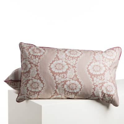 COUSSIN "FLEURS STYLISEES SUR MONTANTS ONDULANTS" ROSE POUDRE