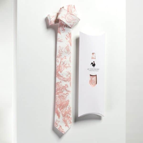 CRAVATE "COURONNEMENT DE LA ROSIERE"  ROSE POUDRE