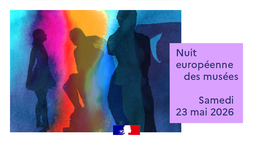 Les silhouettes aquarelles colorées de quatre personnes se détachent sur un fond vibrant. Un encadré violet sur la droite indique : "Nuit européenne des musées, Samedi 23 mai 2026." Un petit drapeau français se trouve en bas au centre. - Musée de la Toile de Jouy